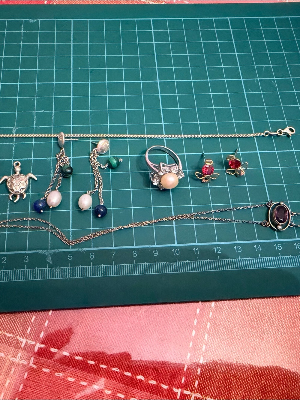 Lot of jewelry